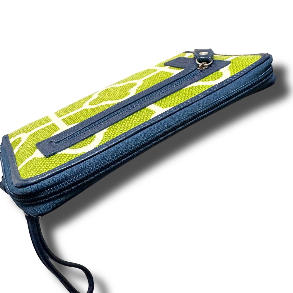 Spartina 449‎ Green Navy Linen Leather Quatrefoil Zip Around Wristlet Wallet - Picture 5 of 6